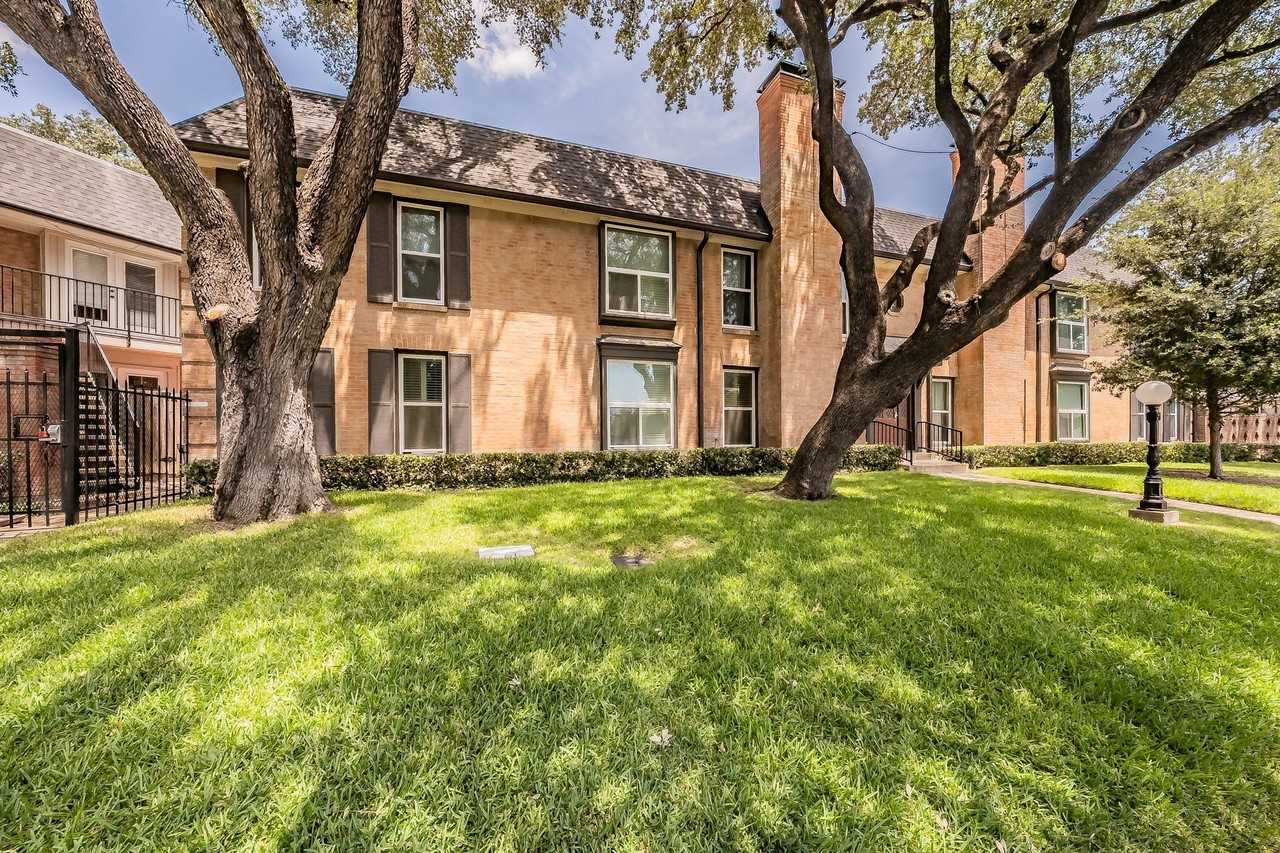10100 Regal Park Ln #222 - Photo 2 of 26