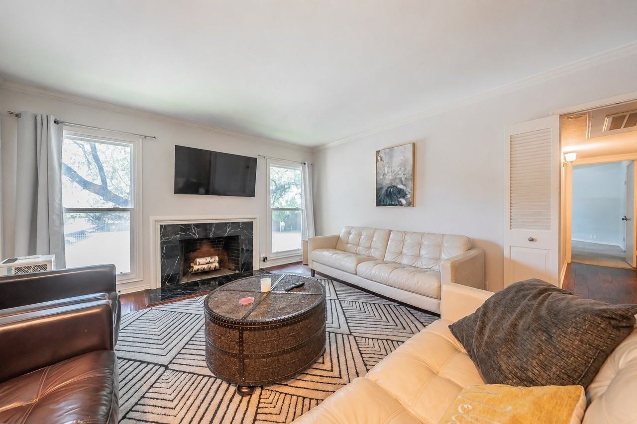 10100 Regal Park Ln #222 - Photo 4 of 26