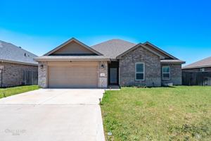 featured image of 3018 Oakley