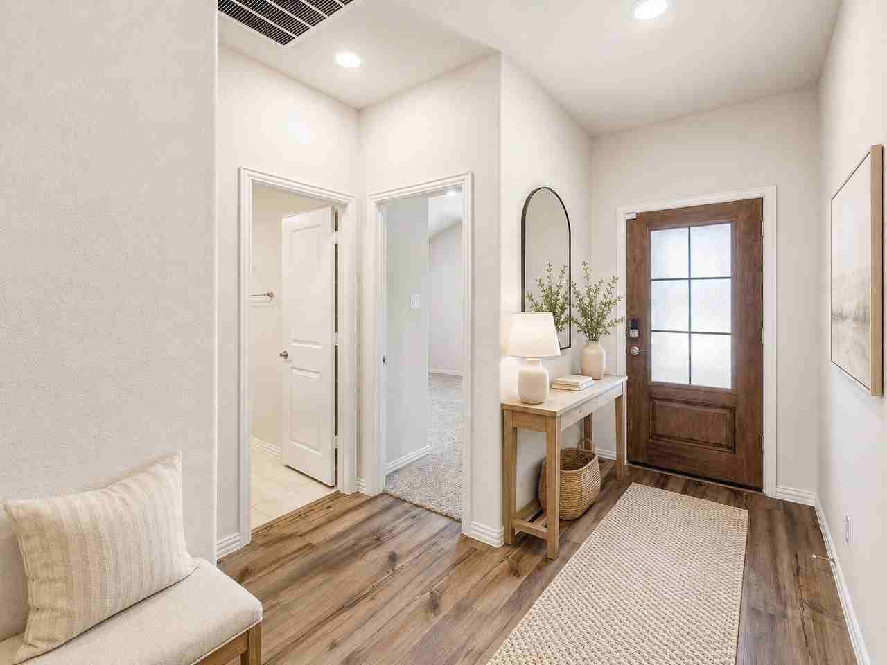 10440 Potawatomi Ln - Photo 2 of 29