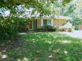 2204 Canterbury Ct - Photo 1 of 1
