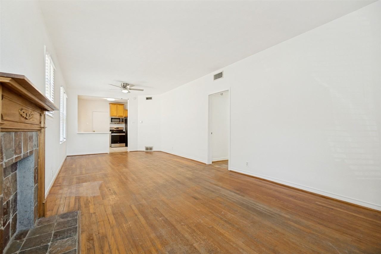 6025 Llano Ave - Photo 3 of 12