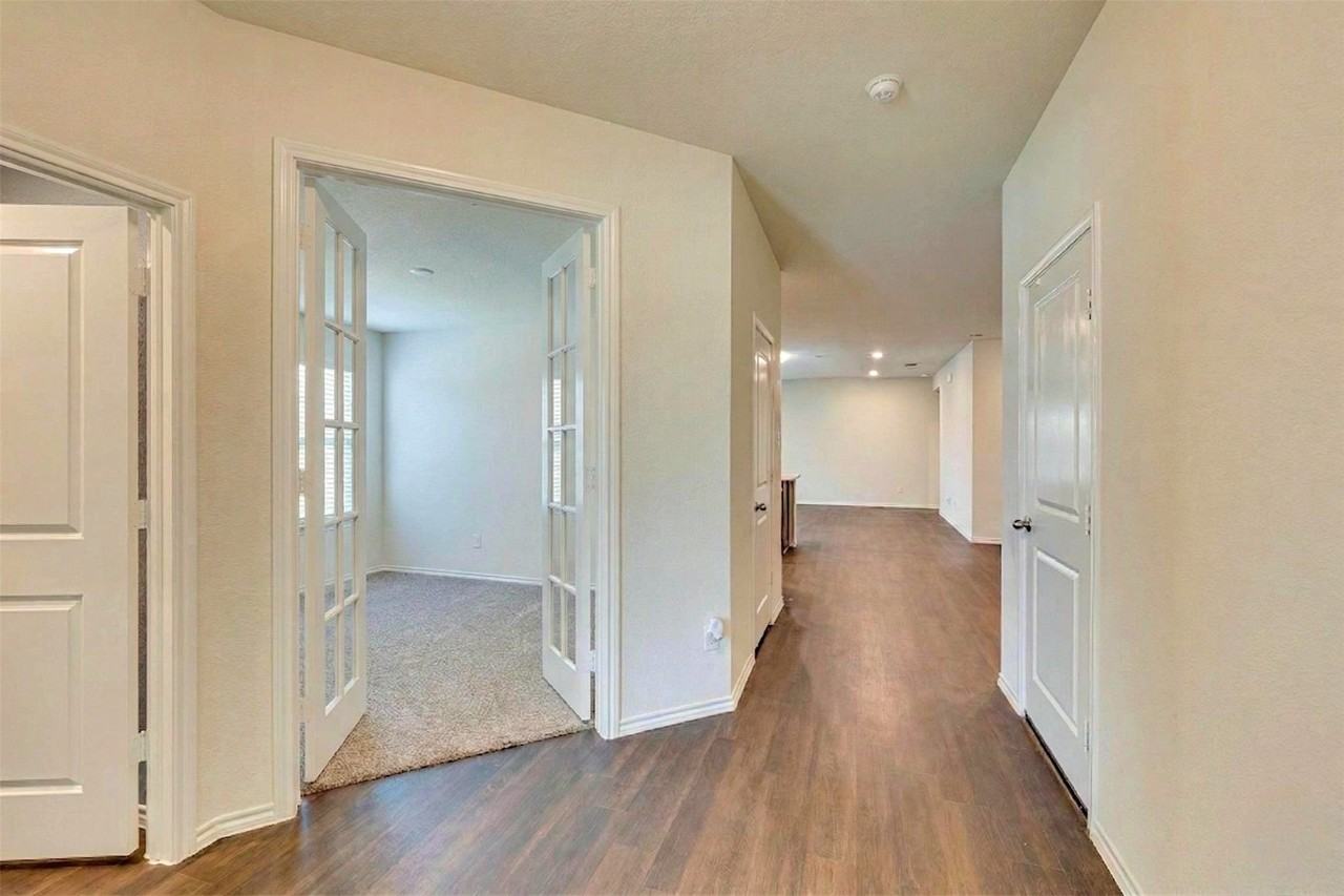 3612 Robbie Run - Photo 5 of 29