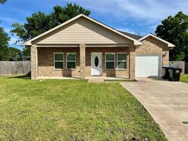 featured image of 4705 Henry St