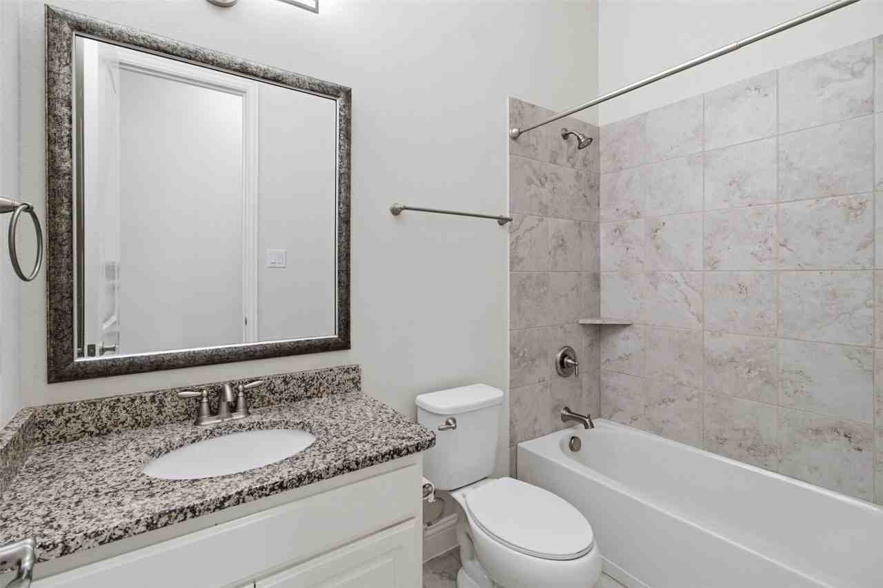 1865 Wood Duck Ln - Photo 7 of 35