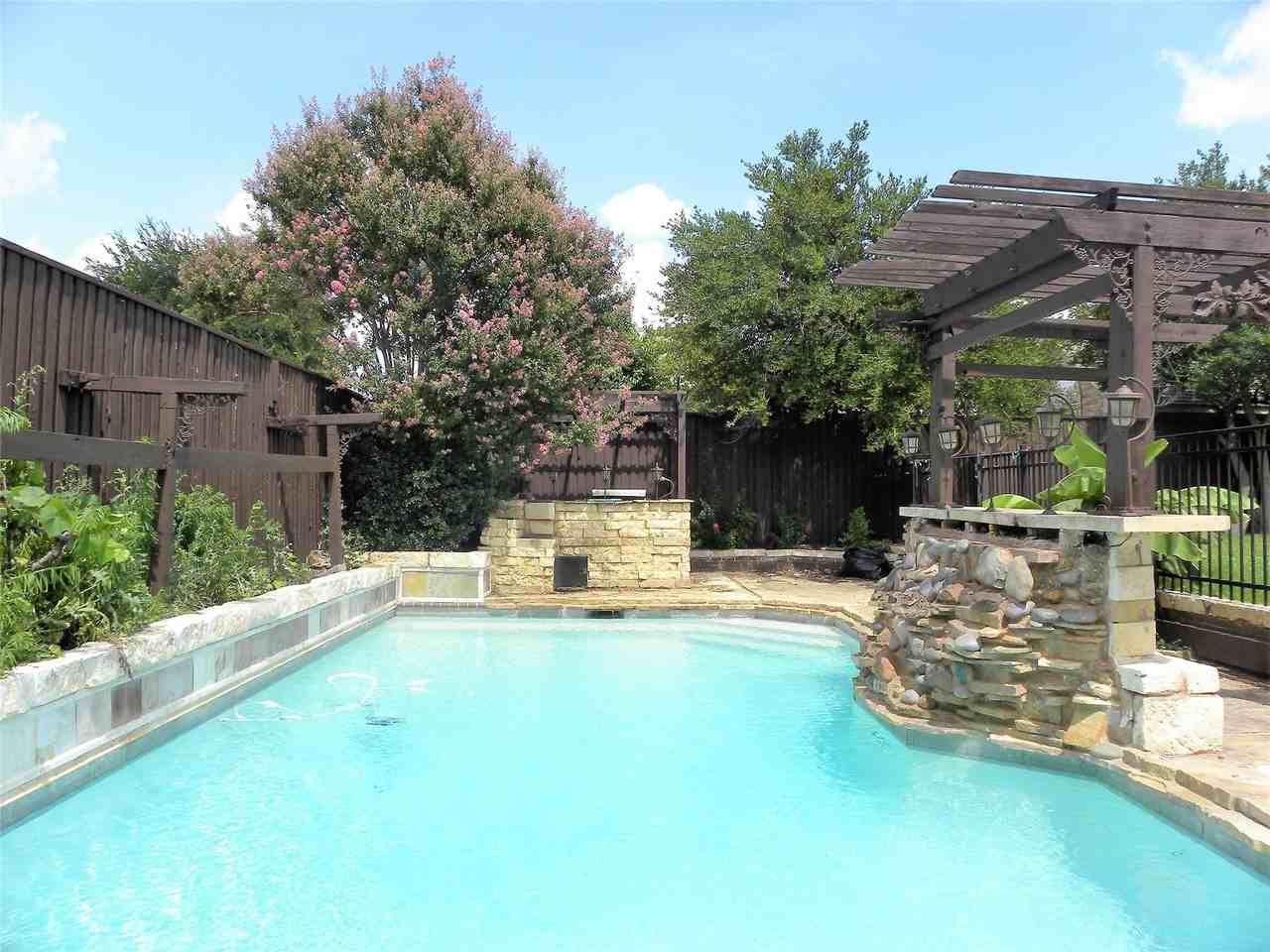 2601 Banner Elk Cir