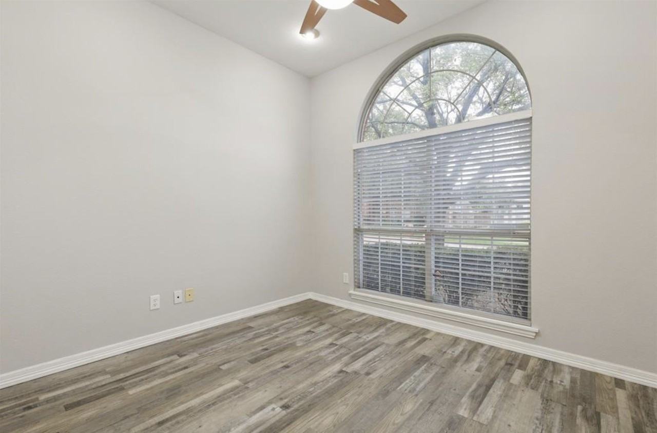 4500 Portrait Ln - Photo 7 of 15