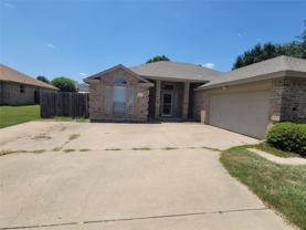 205 Willow Creek Dr - Photo 1 of 1