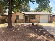 825 Bryan Dr - Photo 1 of 1