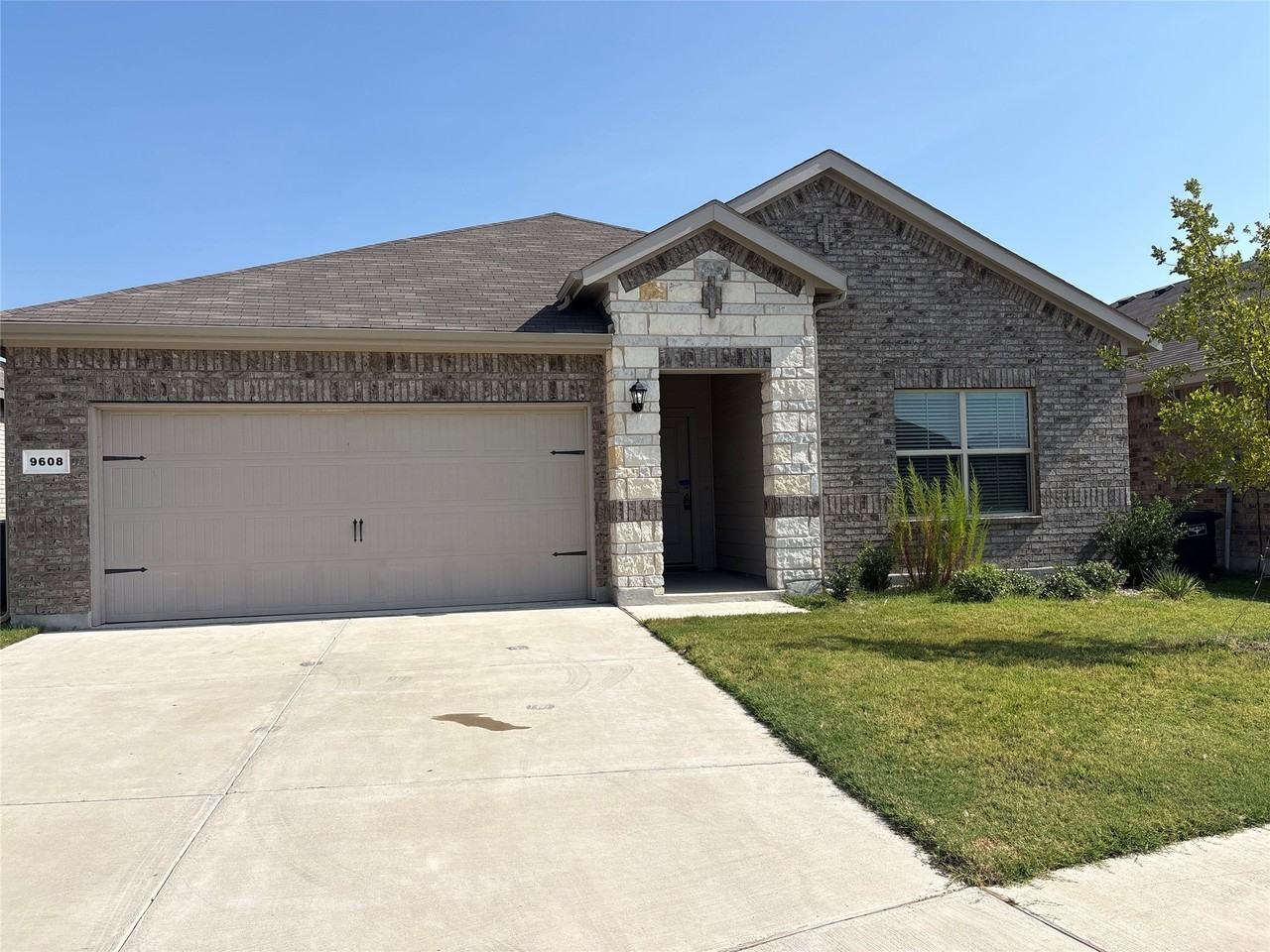 9608 Cherryville Rd - Photo 2 of 2