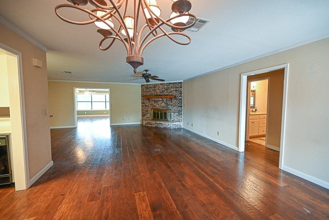 412 Half Moon Way - Photo 6 of 18
