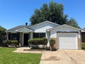 2101 Pennington Dr - Photo 1 of 1