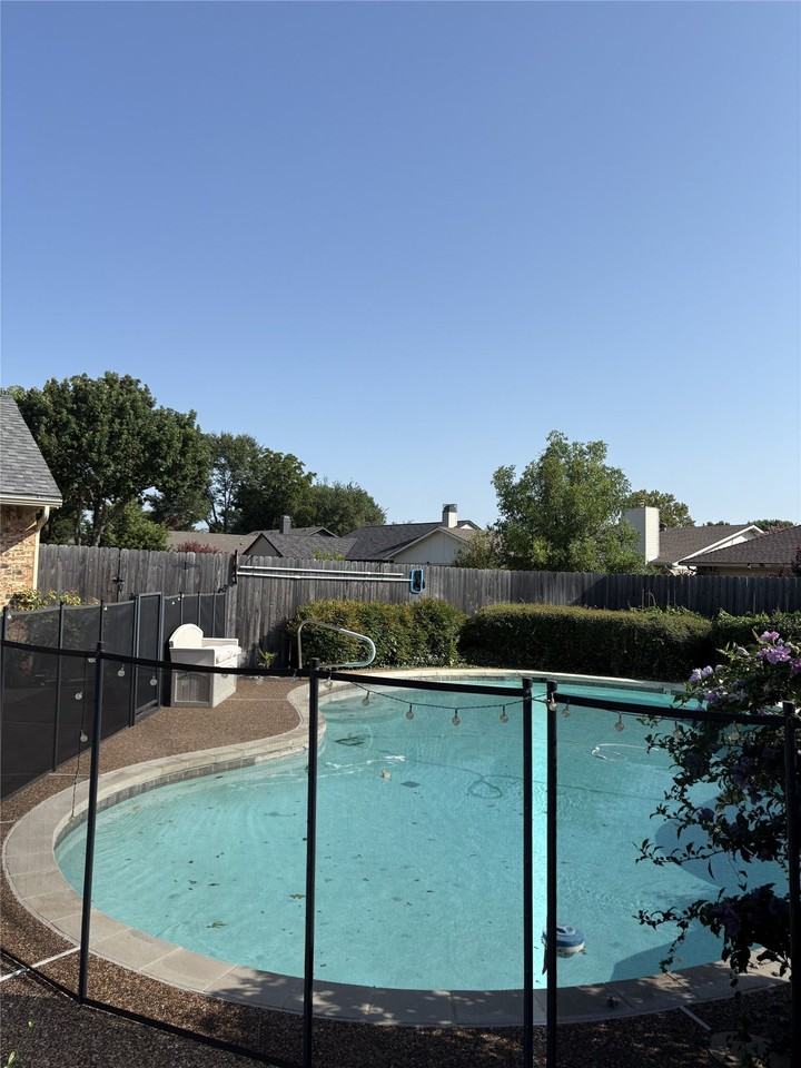 3610 Willowood Dr - Photo 2 of 16