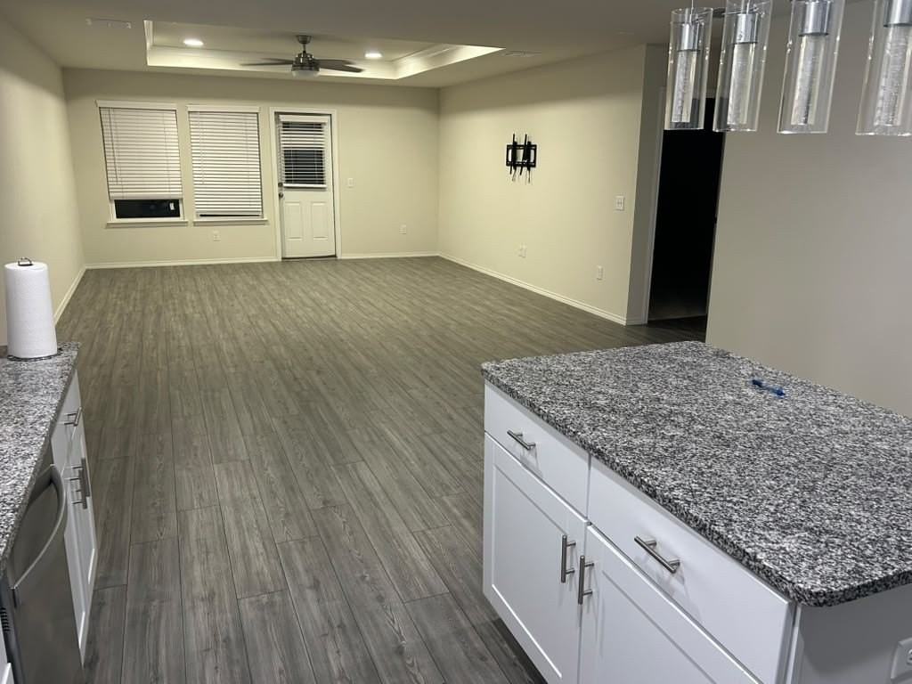 1028 Vernon Dr - Photo 5 of 12