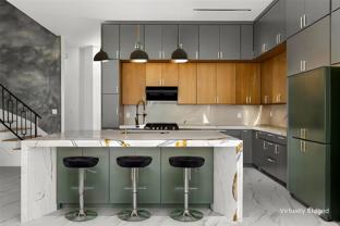 1022 Bow St - Photo 1 of 1