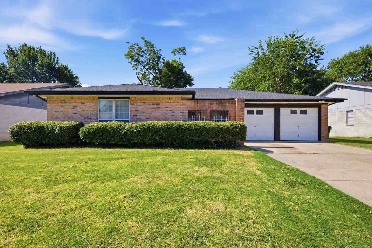 512 Sussex Dr