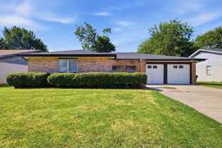 512 Sussex Dr - Photo 1 of 1