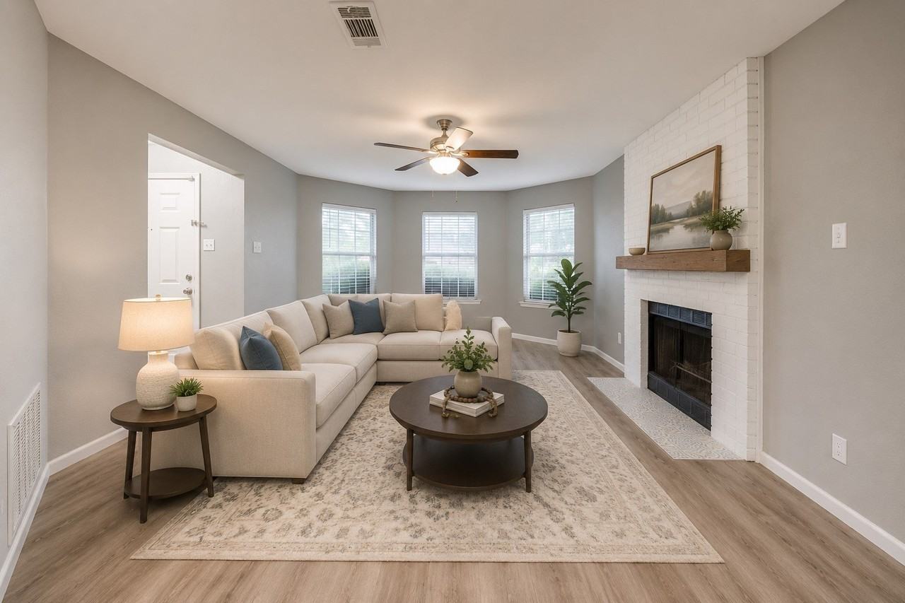 4817 Hara Ln - Photo 2 of 20