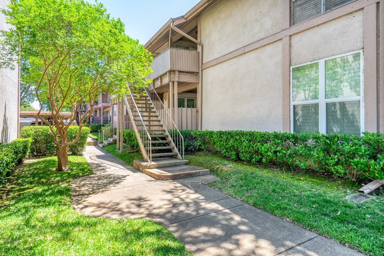 10588 High Hollows Dr #283