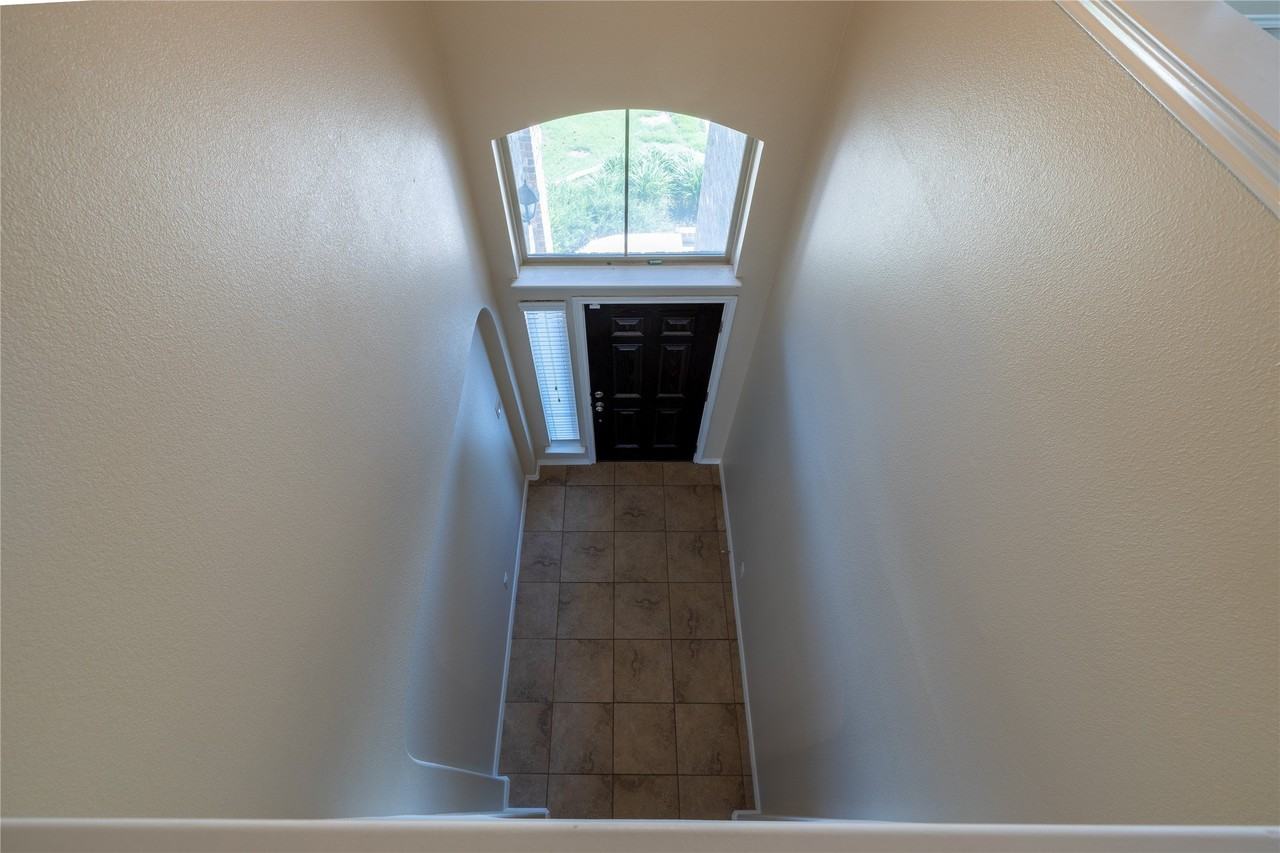 2813 Saddle Creek Dr - Photo 7 of 40