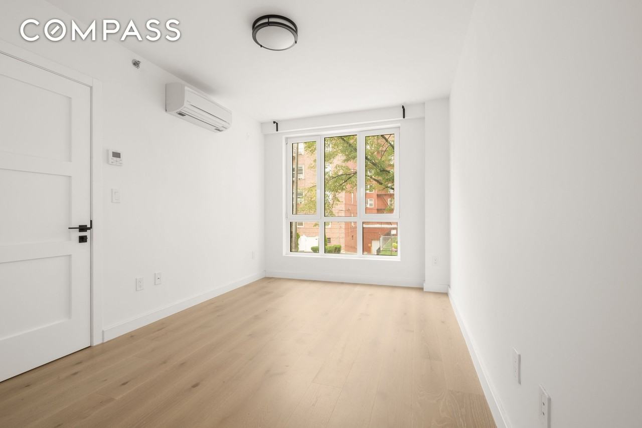 618 Avenue H #2C - Photo 3 of 12