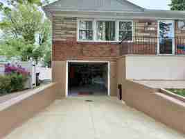 featured image of 3319 Bell Blvd