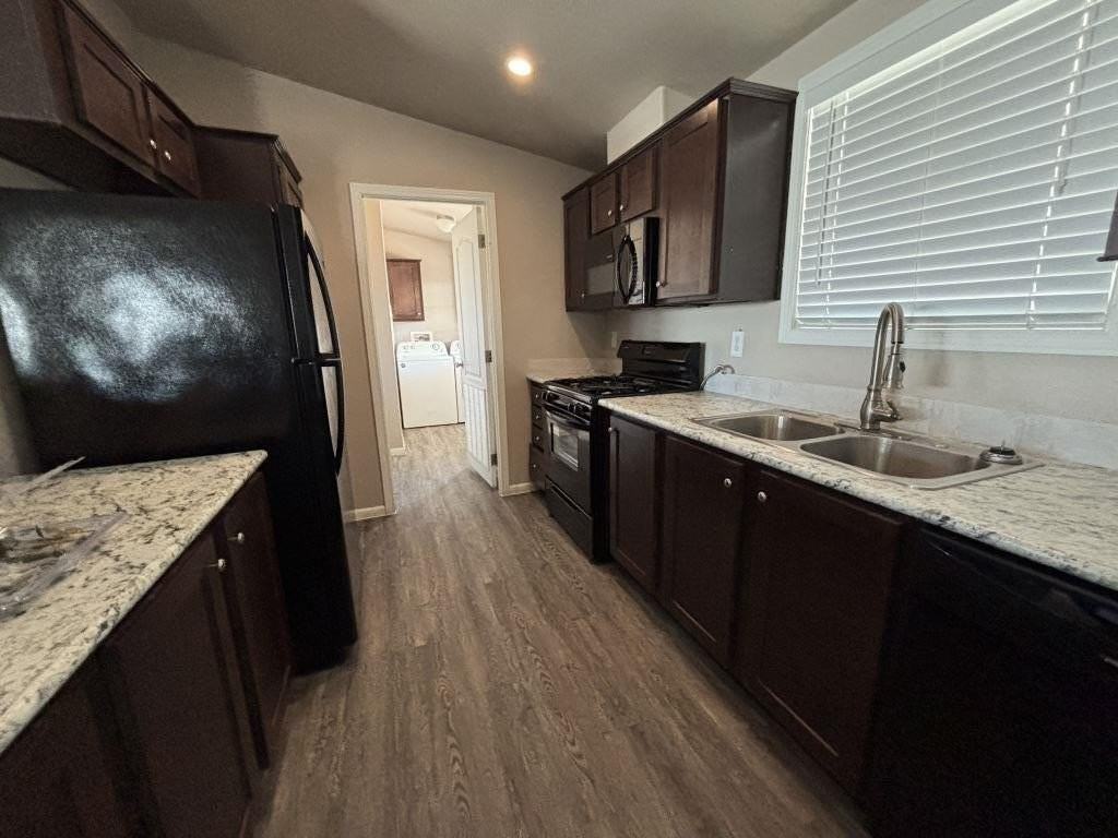 7300 N 51st Ave #0063 - Photo 3 of 15