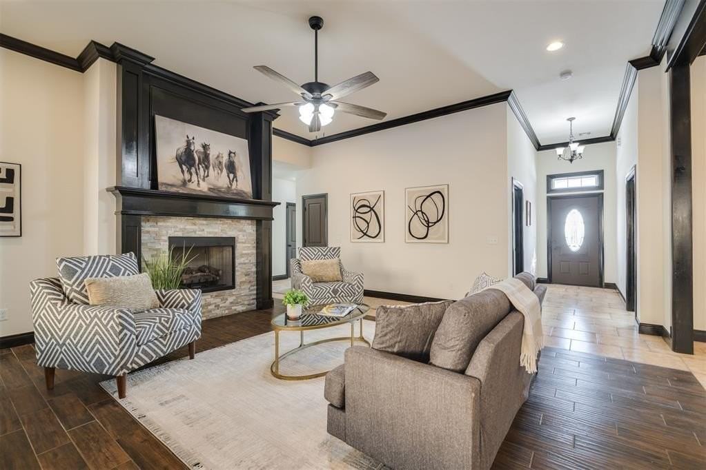 2313 E Kellen Court Ter - Photo 6 of 28