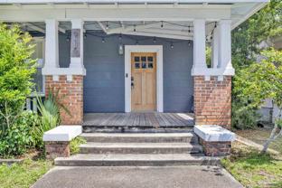 916 E Gonzalez St - Photo 1 of 1