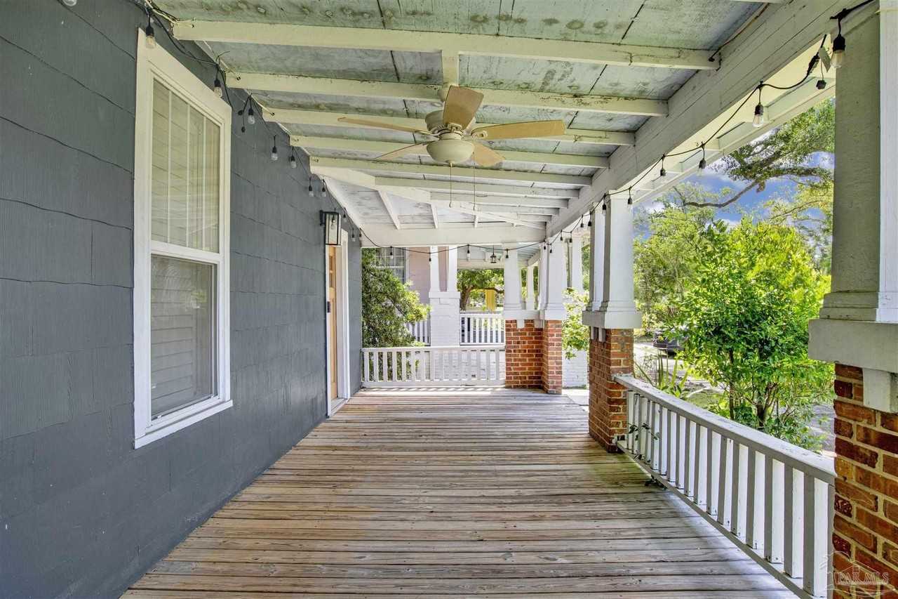 916 E Gonzalez St - Photo 5 of 32