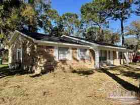 8100 Six Pence Dr - Photo 1 of 1