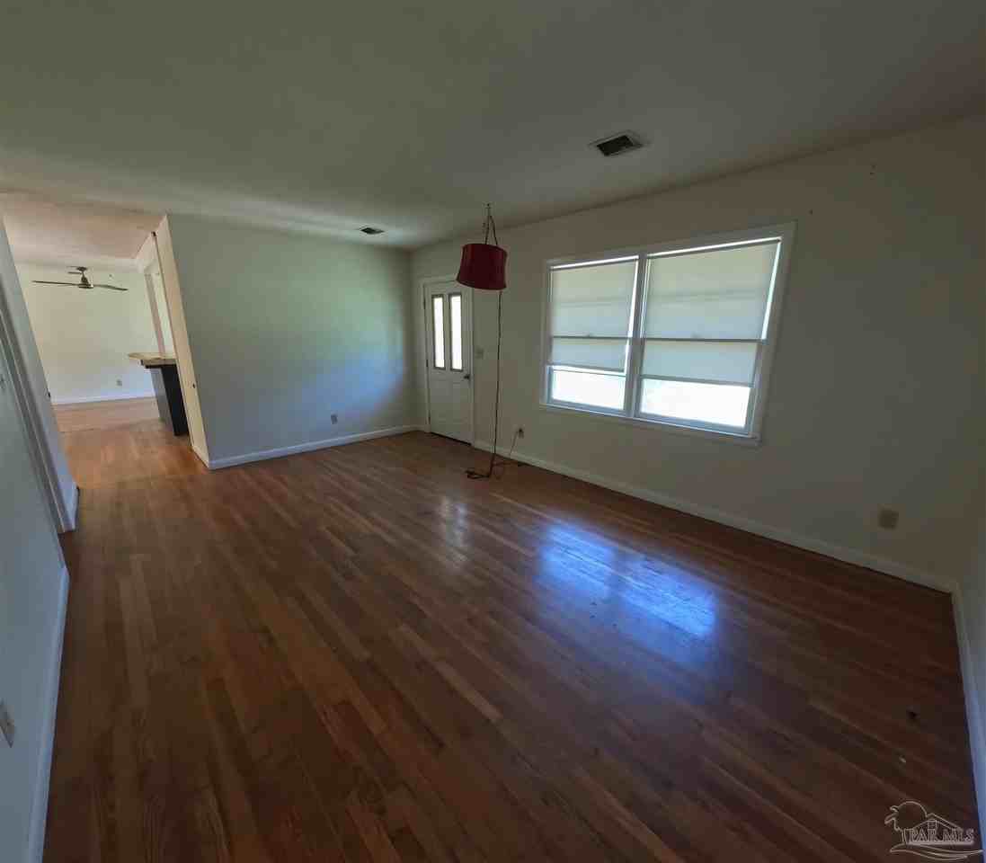 3814 Gerhardt Dr - Photo 4 of 16