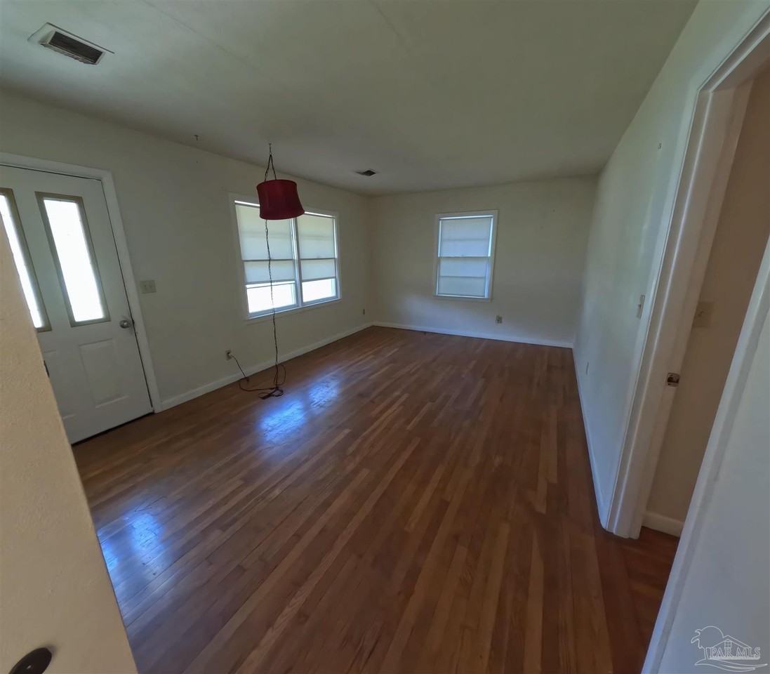3814 Gerhardt Dr - Photo 5 of 16