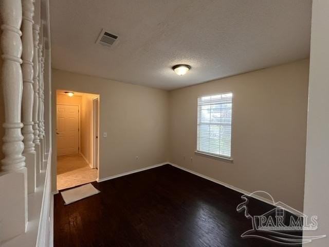 5563 Chantilly Cir - Photo 7 of 18