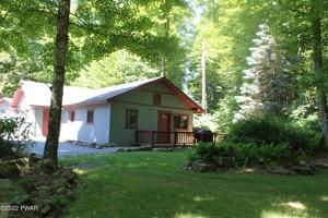 featured image of 17 Gallina Pond Dr