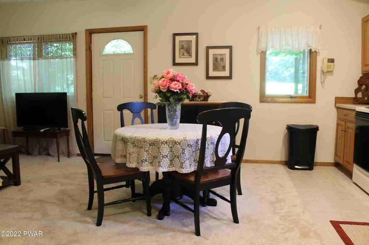 17 Gallina Pond Dr - Photo 5 of 21