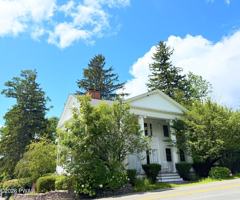 featured image of 401 Wayne St