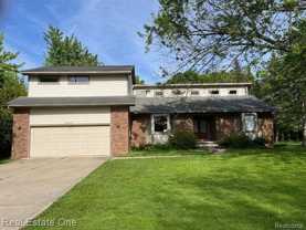 3905 E Newland Dr - Photo 1 of 1