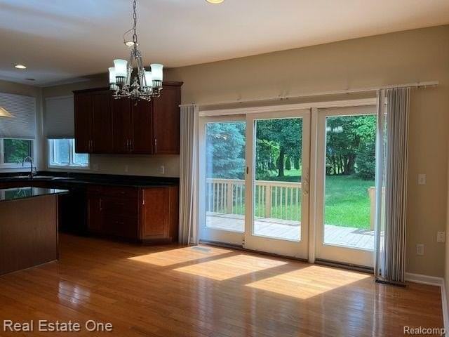 3905 E Newland Dr - Photo 3 of 25