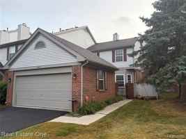 featured image of 49816 Plymouth Way #104