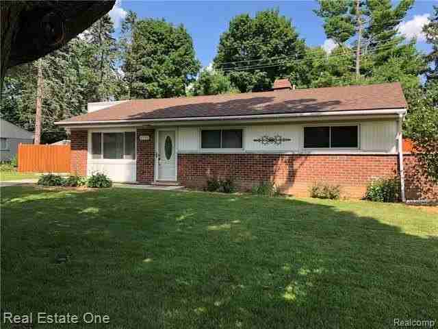 4738 Halberd St - Photo 2 of 31