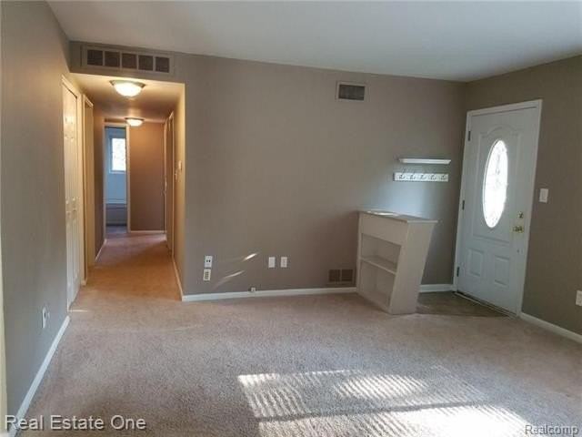 4738 Halberd St - Photo 5 of 31
