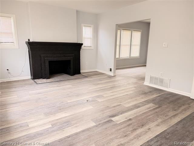 3259 Cortland St - Photo 2 of 16