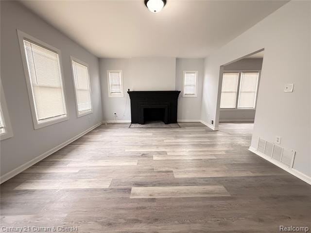 3259 Cortland St - Photo 3 of 16