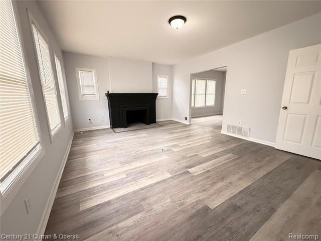 3259 Cortland St - Photo 4 of 16