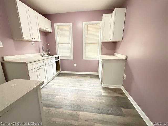 3259 Cortland St - Photo 6 of 16