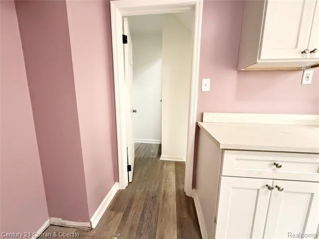 3259 Cortland St - Photo 7 of 16