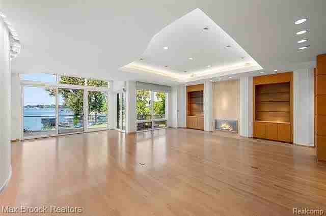 2980 Middlebelt Rd - Photo 6 of 34