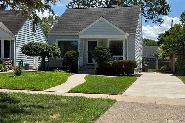 128 Girard Ave - Photo 2 of 31