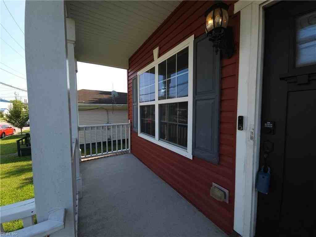 2510 Chestnut St - Photo 5 of 46